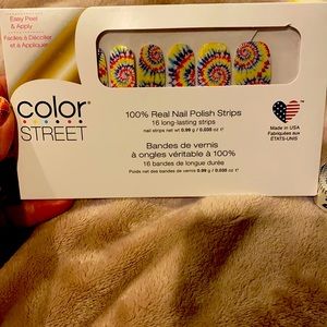 Color Street Wanna Peace Of Me